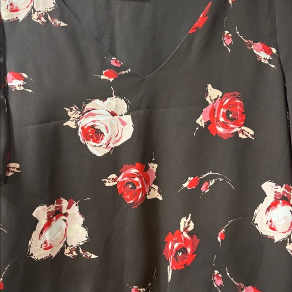 Babaton Randy Blouse - Picture 3 of 3